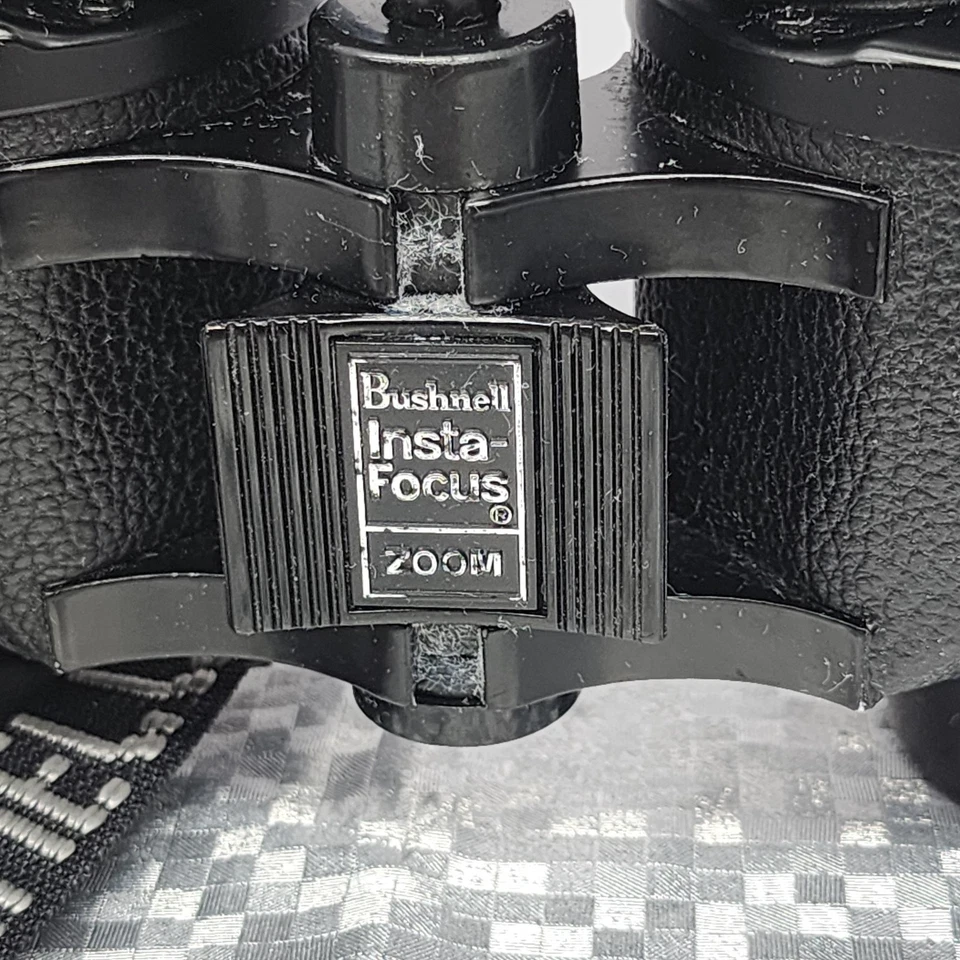 Bushnell Insta-Focus Zoom Binocular Vintage 7-15X35 Power Field 7X 300ft/ 1000yd - Image 4 of 4