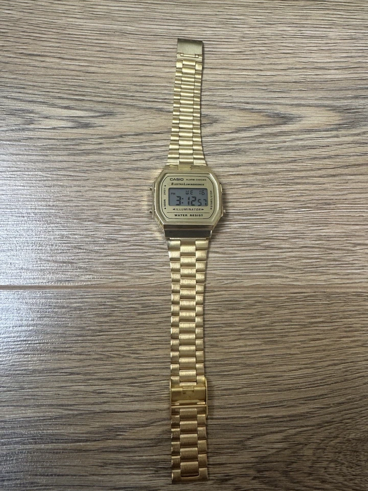Casio A168, photo 2 of 2