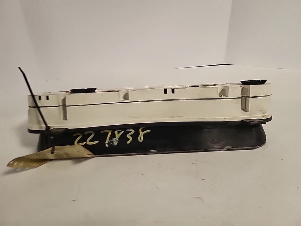 1994 EAGLE VISION OEM SPEEDOMETER 4517887 B1 Foto 4 de 4