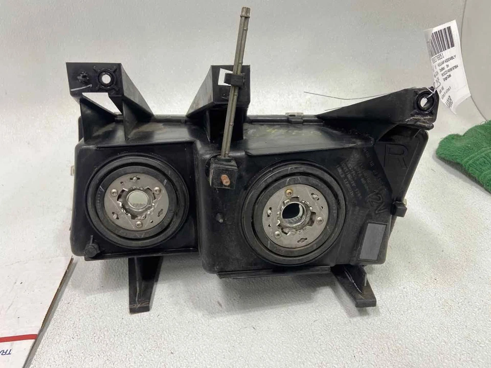 06 CHEVY COLORADO W/o Xtreme; Right Passenger Headlight Foto 3 de 3