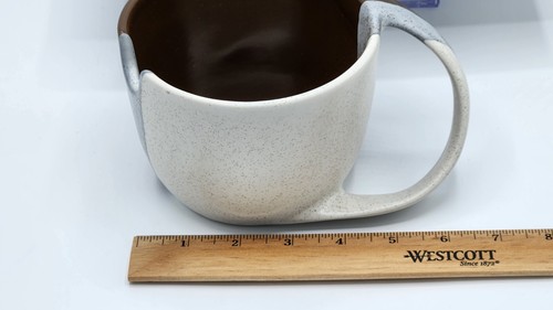 UNIQUE Hand Thrown Ceramic Stoneware Pottery Coffee Tea Mug Mini Pourer 16 oz - Picture 13 of 14
