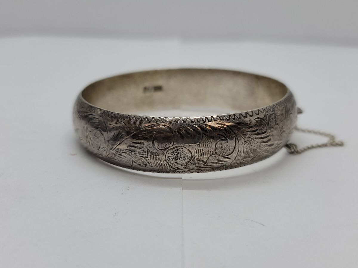 Vtg FAS Sterling Silver 925 Engraved Hinged Hollow Bangle Vtg FAS Sterling Silver 925 Engraved Hinged Hollow Bangle