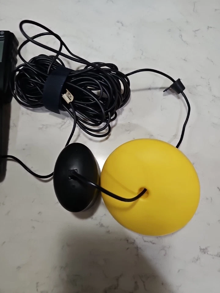 Buscador de peces portátil Fisherman's Habit 94511 buscador de profundidad transductor flotador Foto 4 de 4