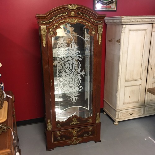 Ornate Burl Walnut French Style Display Cabinet With Brass Accents Glass Shelves - Picture 2 of 11