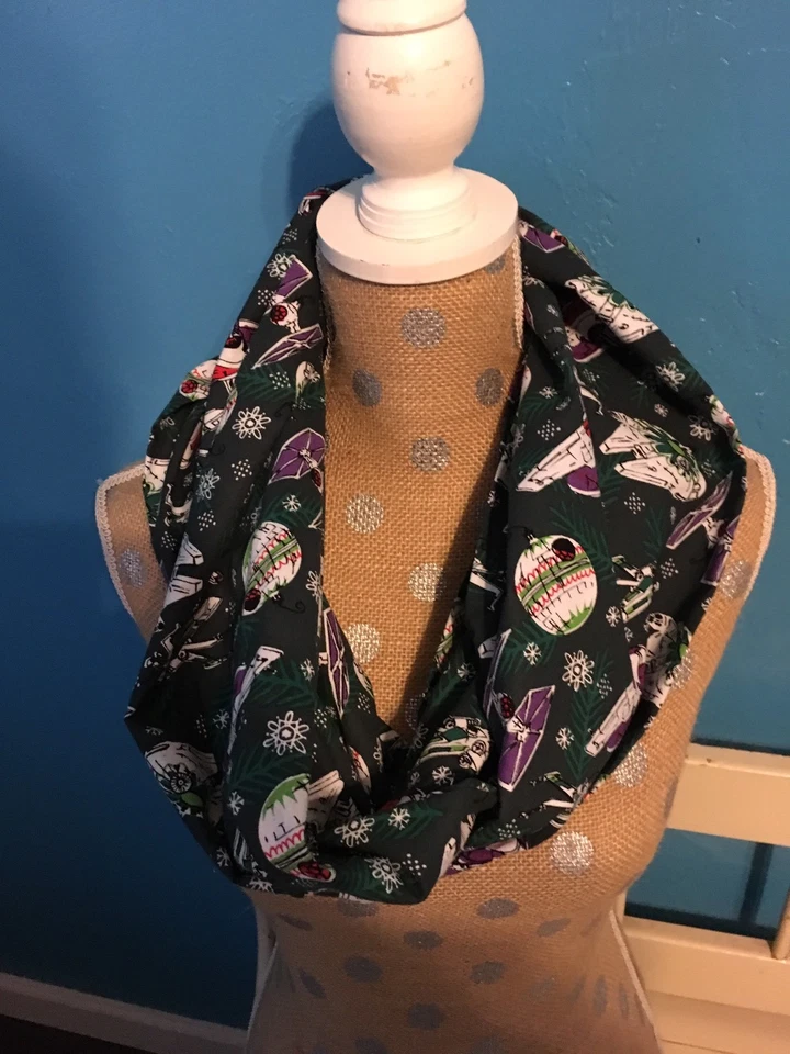 Star Wars X-Wing Estrella de la Muerte TIE Luchador Adorno de Navidad Bufanda Infinita Foto 2 de 3