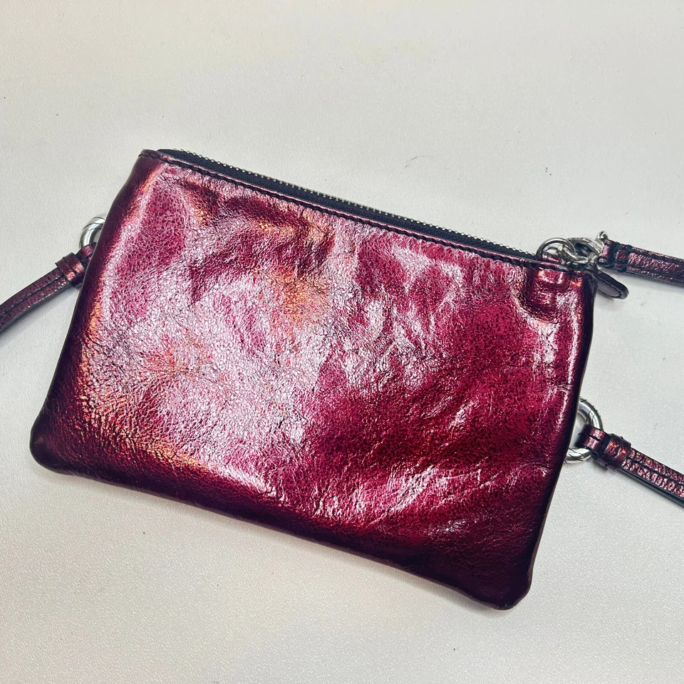 *BRIGHTON Triple Cremallera Bolsillos Muñequera Cuero Rojo Brillante Foto 2 de 4