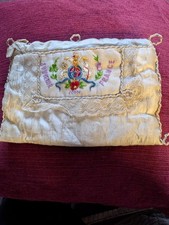 Vintage Ivory Silk Embroidered Handkerchief Case WW1 Souvenir From France WW1