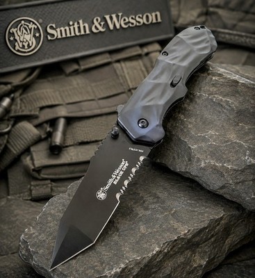 SMITH & WESSON Black Ops Linerlock Assisted Open knife Tanto blade & Pocket clip