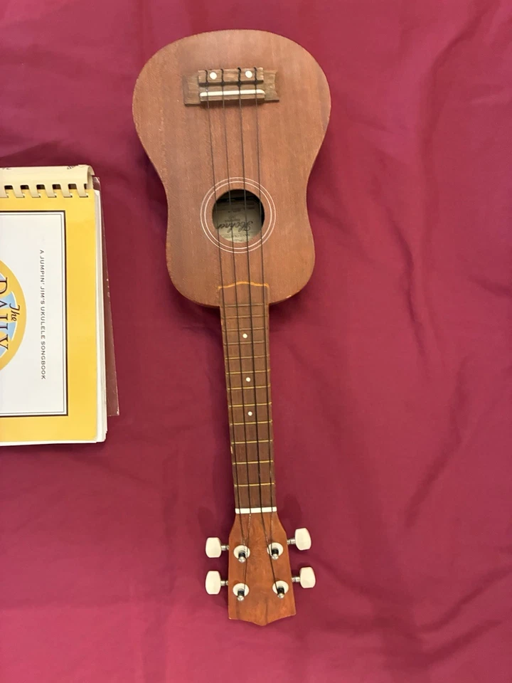 Hohner Ukulele HU 212 - Image 3 of 4