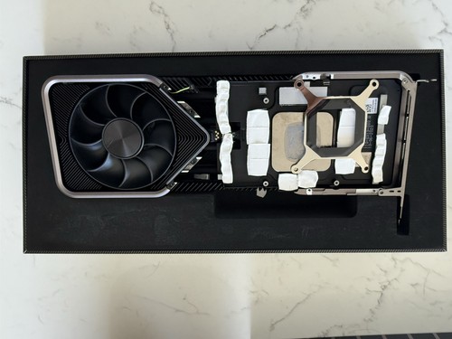 NVIDIA GeForce RTX 3080 Ti Founders Edition W/ EK-Quantum Vector FE Waterblock - Afbeelding 5 van 9