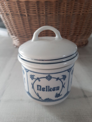 Gewürzdose NELKEN Jäger Eisenberg, DDR blau Saks