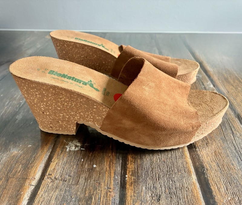 Women’s BioNatura Wedge Cork Brown Tan  Suede Leather Sandals Italy Size 9.5 41