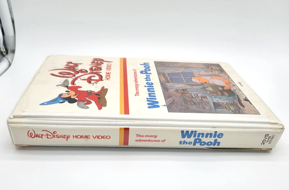 VTG Walt Disney's The Many Adventures Of Winnie The Pooh VHS Clamshell Video - Image 4 of 4