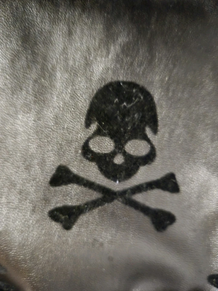 Leggings de Halloween de calavera y hueso cruzado de cuero sintético para niña sin marca talla XS Foto 4 de 4