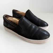 Vionic Women’s 9 M Demetra Slip-0n Leather Lightweight Sneaker Black Orthotic