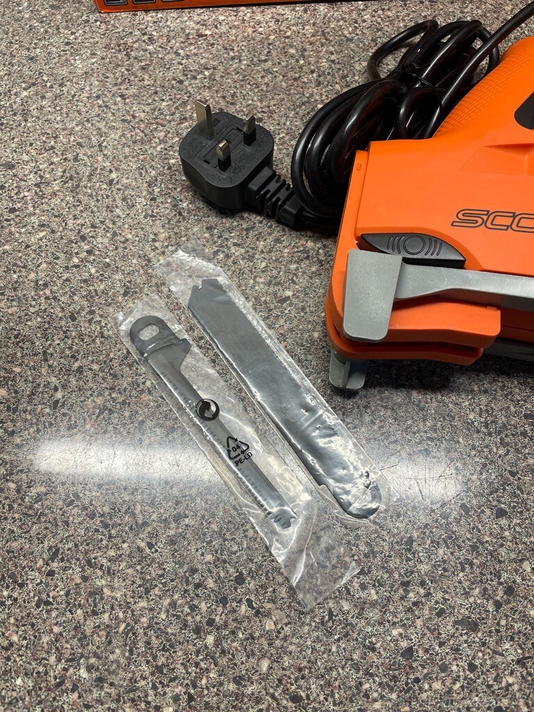 Black and Decker Scorpion Hand Cutter Multifunction Reciprocating Saw