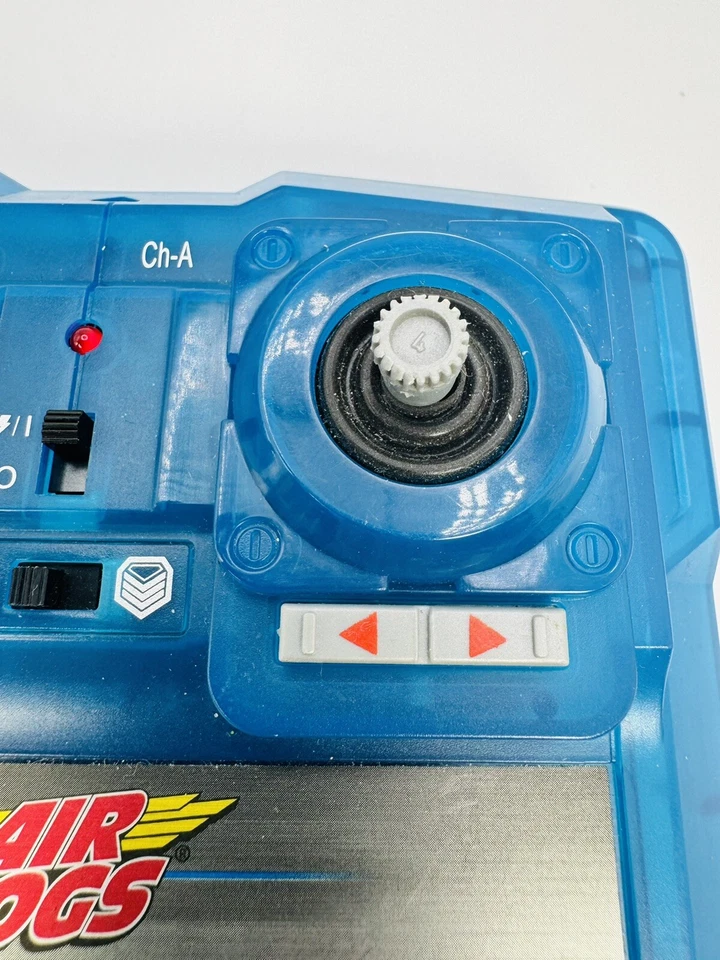 Spin Master Air Hogs Axis 300x RC Helicopter 3 Channel REMOTE ONLY REPLACEMENT - Image 2 of 4