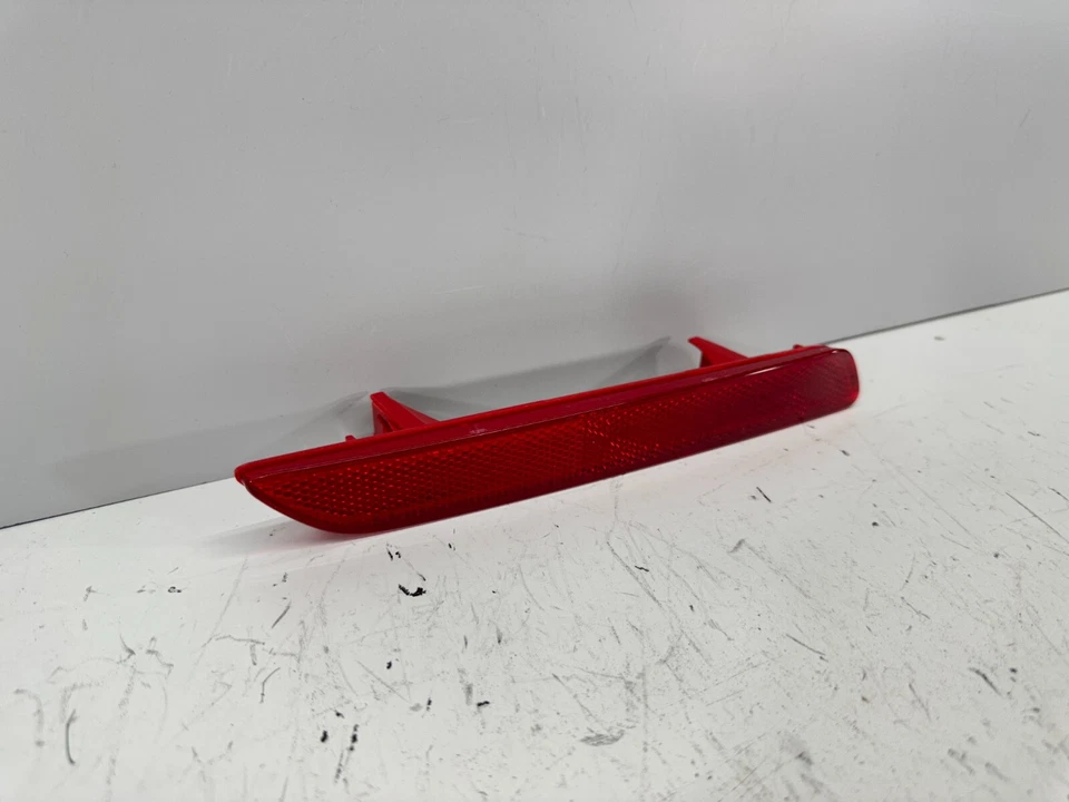 Reflector de marcador del lado del conductor izquierdo parachoques trasero izquierdo Honda CR-V 2010-2011 OEM 10 11 Foto 3 de 4