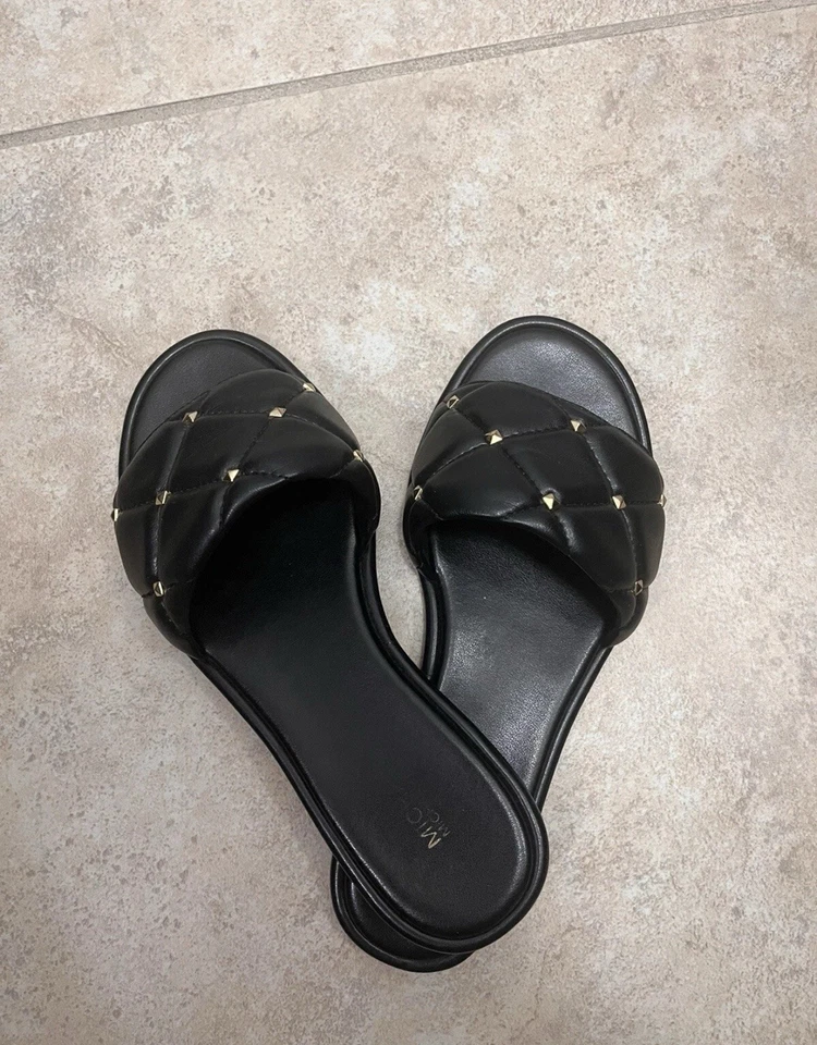 MICHAEL KORS Rina Slides Punta Abierta Mules Planos Cuero Negro Dorado Tachuelas Talla 5.5M Foto 3 de 4