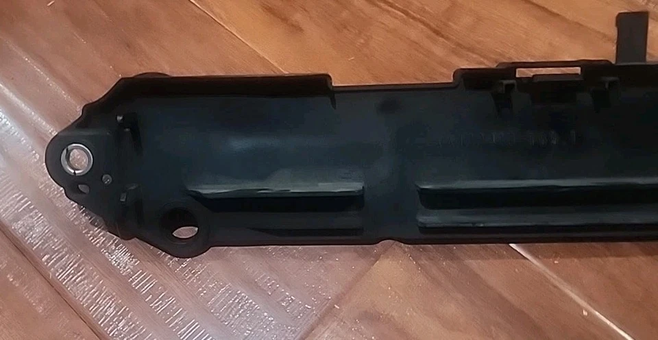 2009-2013 Toyota Corolla Upper Radiator Shroud Braket 1.8L OEM - Image 2 of 4