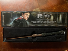Harry Potter The Noble Collection 14  Light Up Wand w/ Illuminating Tip  Key