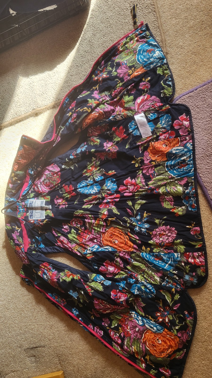 Picture 3 of 6