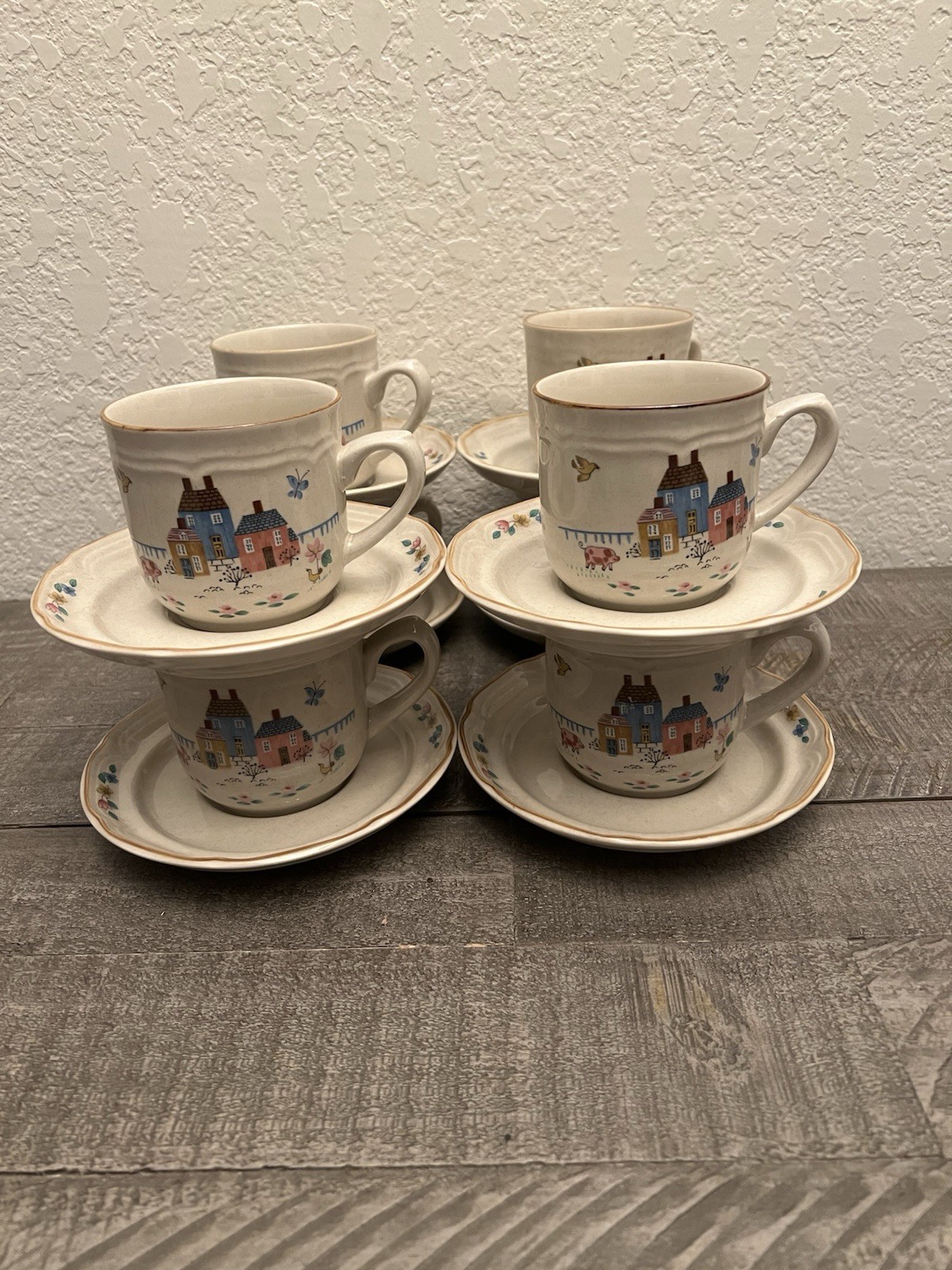 International Tableworks Heartland Village