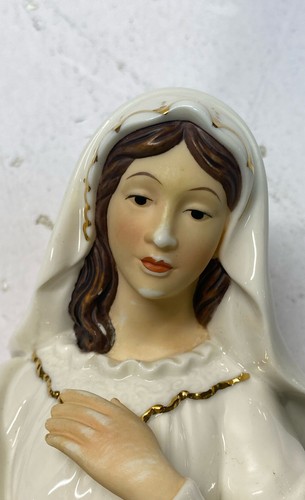 3 O'well White Porcelain Figurines Holiday Seasonal Home Décor - Picture 2 of 8