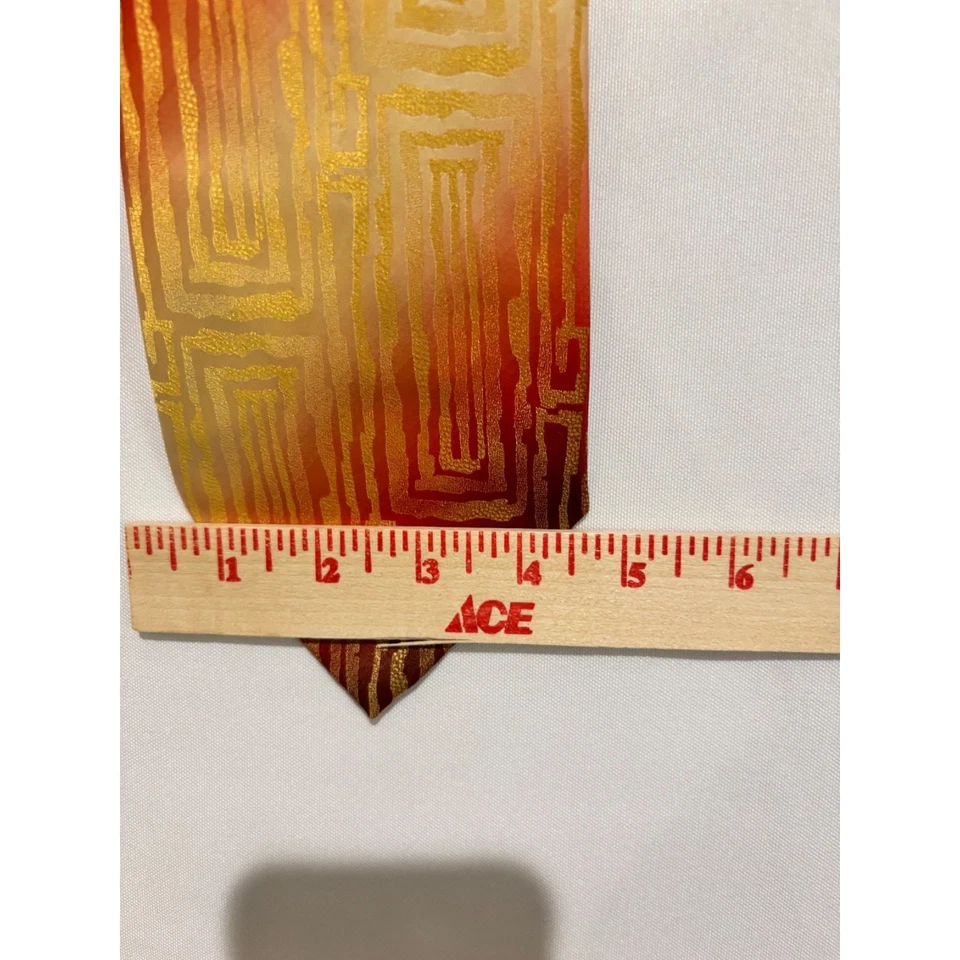 Gravata WEMBLEY Vintage Anos 60 Poliéster Larga Marrom Laranja Amarelo Retrô MCM Arte de Carreira - Imagem 2 de 4