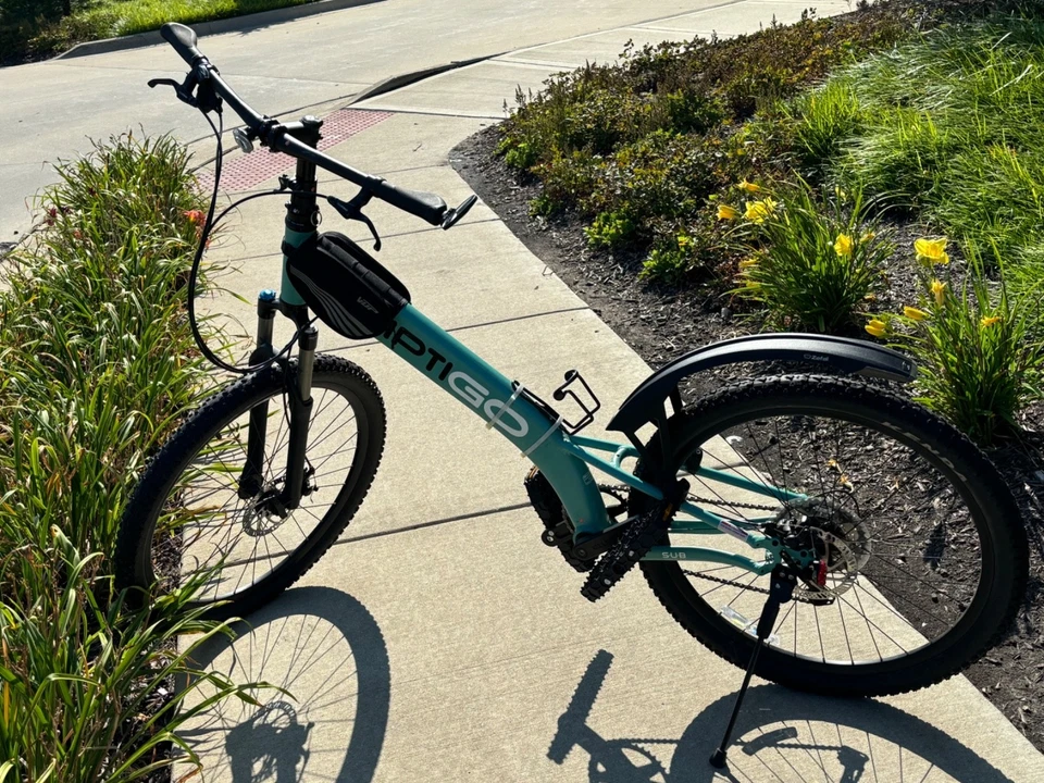 ElliptiGO RSUB Aqua Preowned Standup Bike Very good condition Sold by Owner - Image 4 of 4