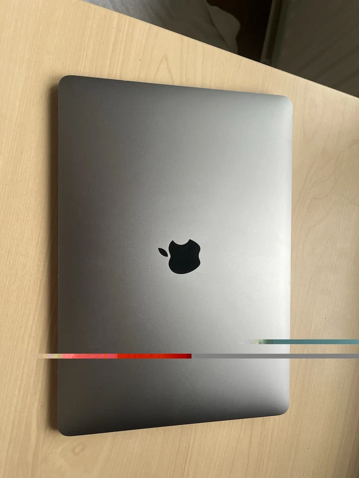 Apple MacBook Air 13" 2020 · i5 · 8GB · 256GB, photo 3 of 5