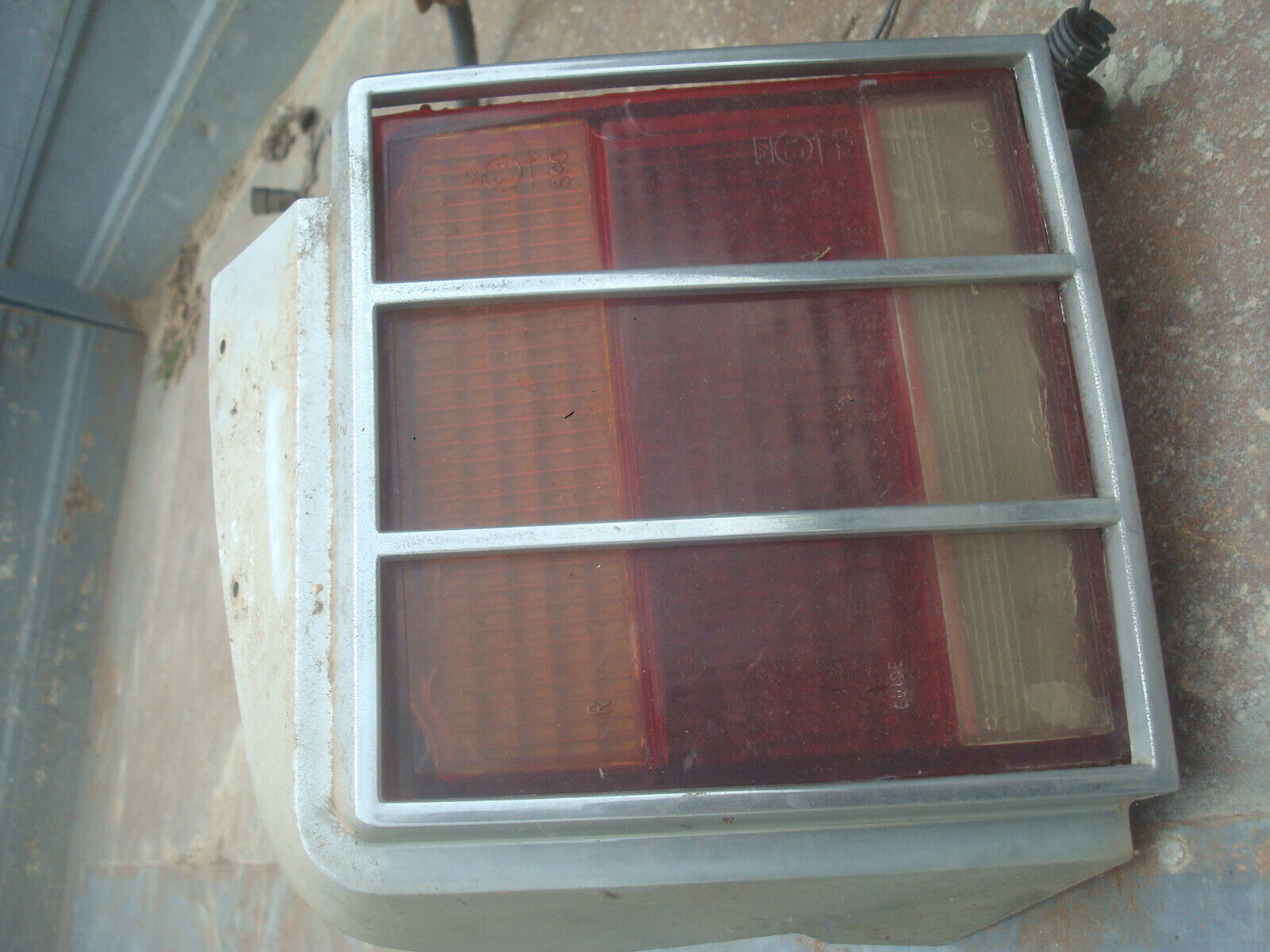 Picture 4 of 5