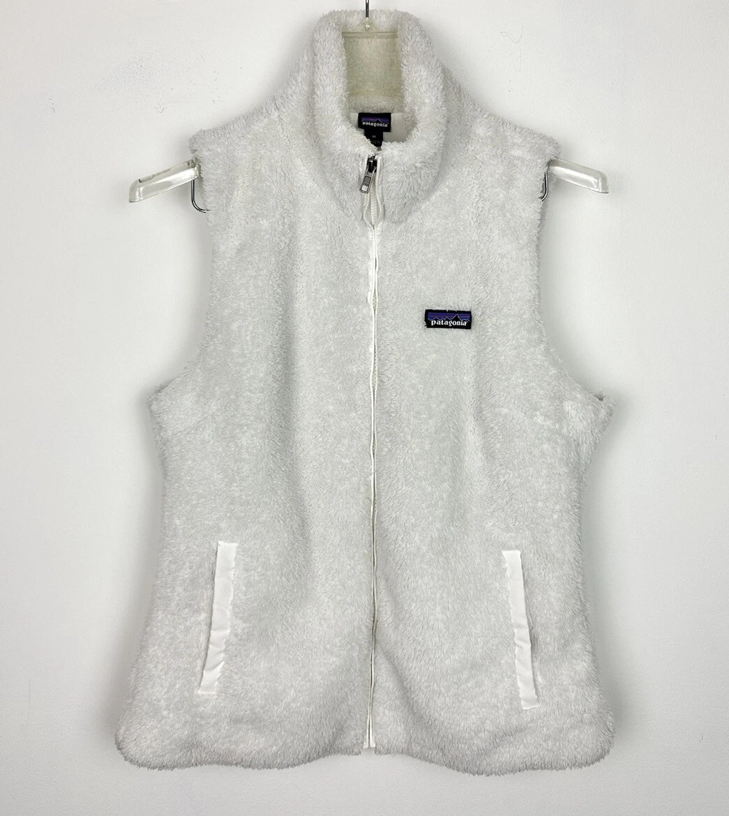 Patagonia white 2025 fuzzy vest
