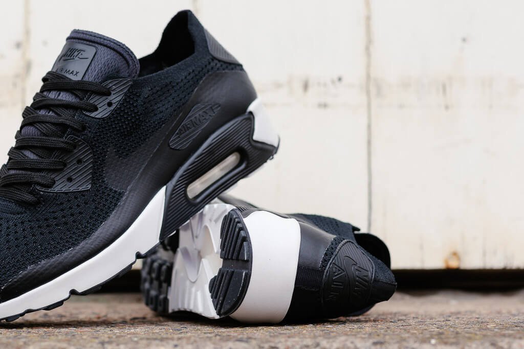 Nike Air Max 90 Ultra 2.0 Flyknit 