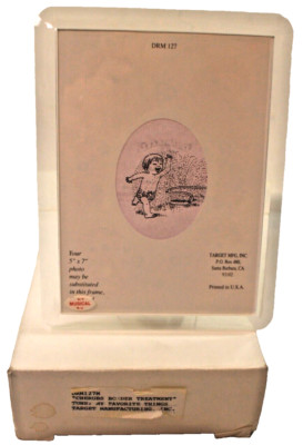 Cherubs Border Music Box 5x7 Lucite Picture Frame Plays Favorite Things DRM127M