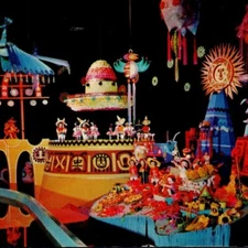 Latin America - It's A Small World Disneyland Magic Kingdom Fantasyland Vintage 