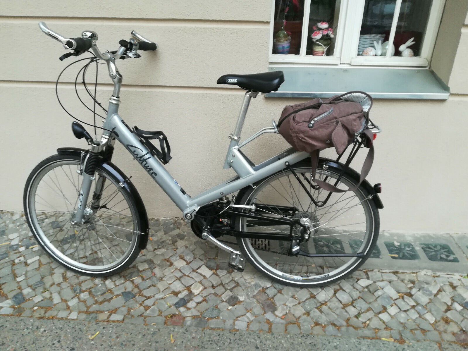 Bild 1 von 2