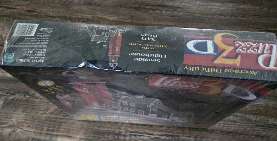 Puzz 3D “Seaside Lighthouse” Americana Collection, 349 Pieces, Box Damage - Image 2 of 4