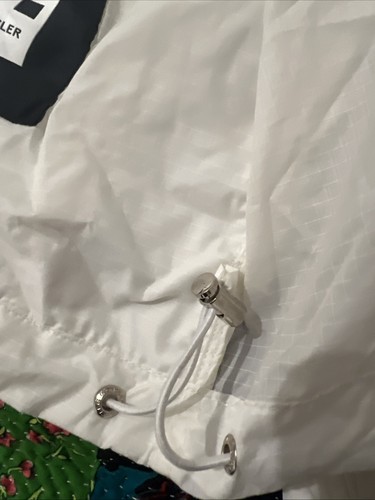 moncler jacket size 2 - Picture 6 of 24