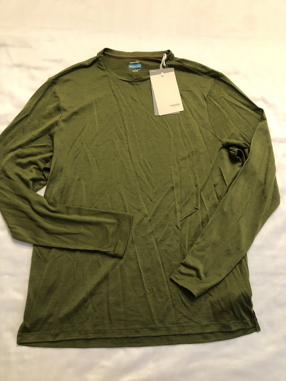 NEW Icebreaker Mens M Merino Wool Long Sleeve Base Layer Sphere II Green Shirt