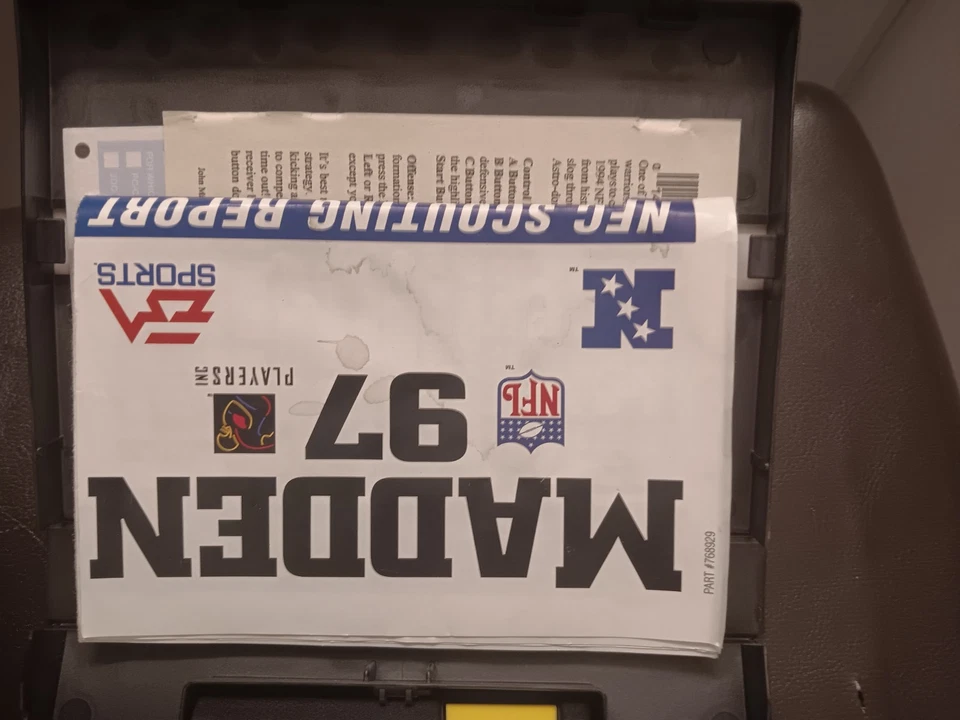 Madden NFL 97 (Sega Genesis, 1996) CIB, Manual, Scouting Guide, Tested - Image 4 of 4