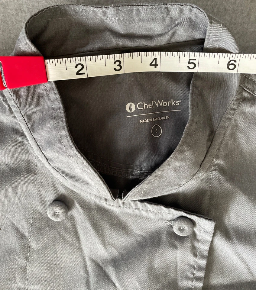 Long Sleeve Vented CHEF WORKS COAT for Chefs & Cooks size Small - Grey - Image 4 of 4