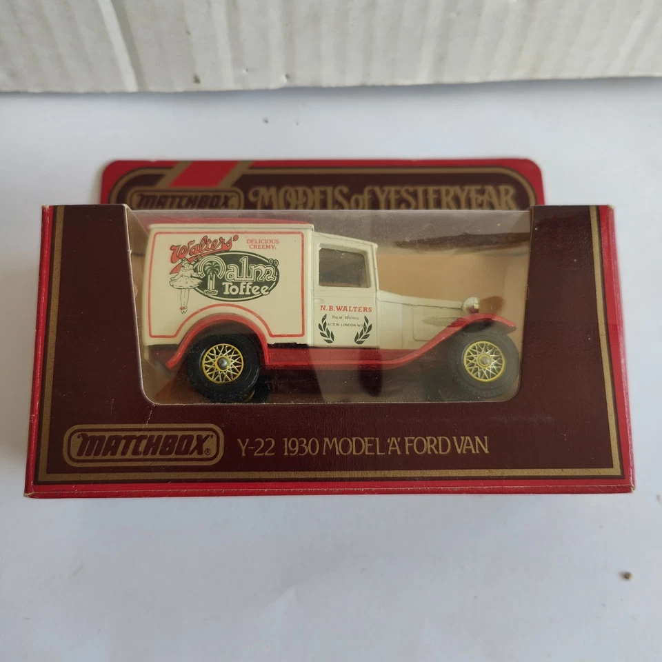 Matchbox Yesteryear Y-22 1930 Ford Model A Van Vintage Diecast Car NIB - Image 3 of 4