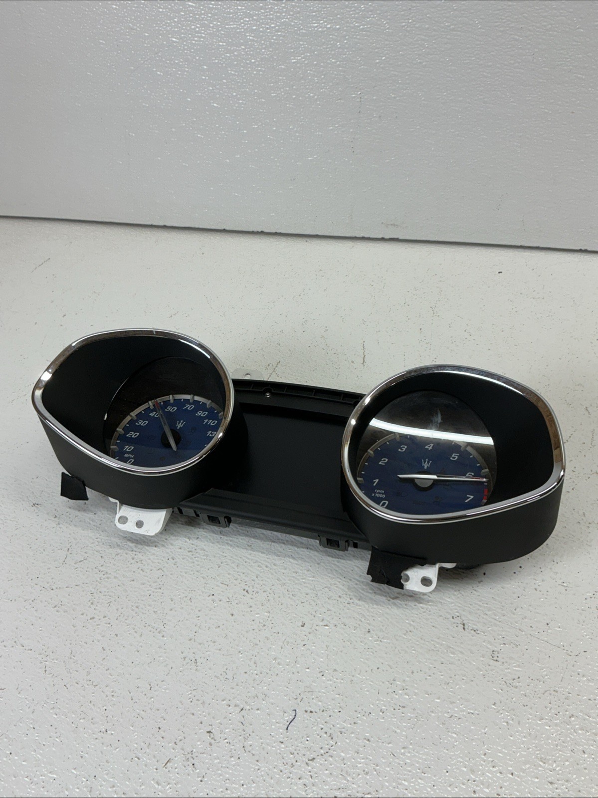 14-17 Maserati Quattroporte S Instrument Cluster Speedometer 670030595 OEM