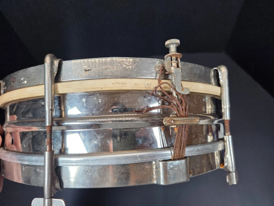 Старинный никелевый малый барабан Ludwig Leedy Piccolo 4 1/2 x 13 дюймов - Изображение 3 из 4