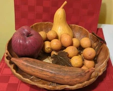 Multi Prod USA Syroco Sunflower Design Faux Wood Fruit Bowl 11.5" dia. Faux Frt