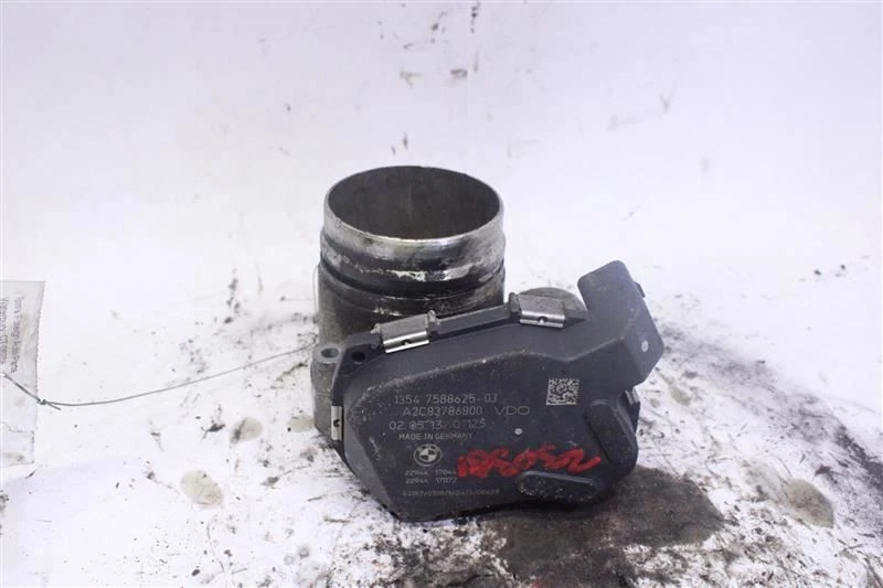 CUERPO ACELERADOR 228I 320i 328D 328i 328I GT 428i 528D 528i X1 X3 X4 12-15 1306764 Foto 4 de 4