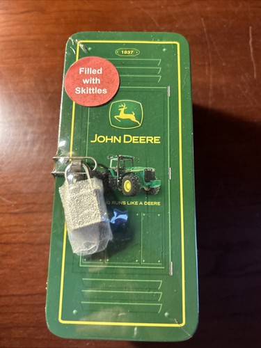 JOHN DEERE Sammlerstück SPINDDOSE, JOHN DEERE Lizenzprodukt mit Schloss und Schlüssel