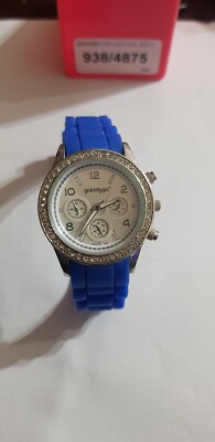 Golddigga ladies white quartz watch 40mm wide 21cm New battery Never  Used UK