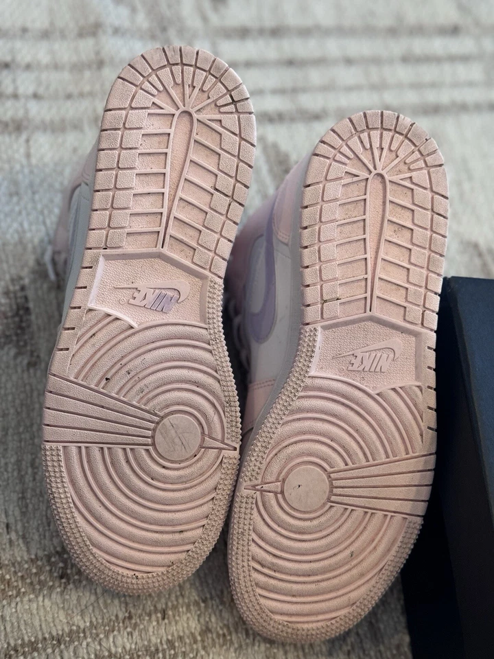 Nike Air Jordan 1 Mid (GS) Rosa/Violeta Talla 7Y (Niño Mayor)/Mujeres 8.5/9 Adolescentes  Foto 4 de 4